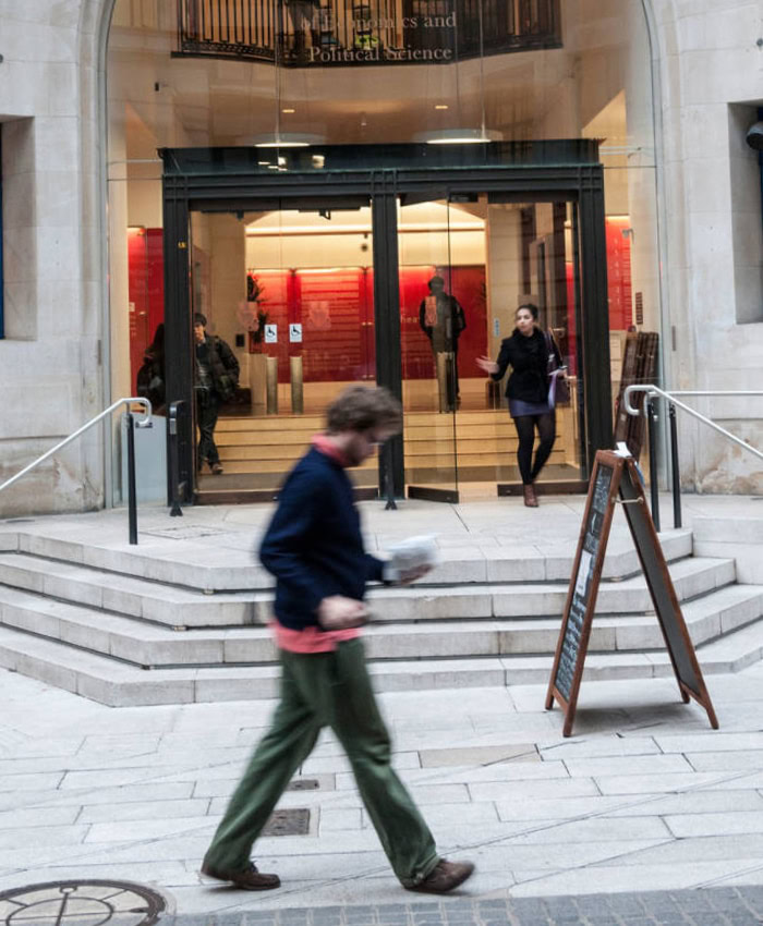 Universities near aspen canary wharf